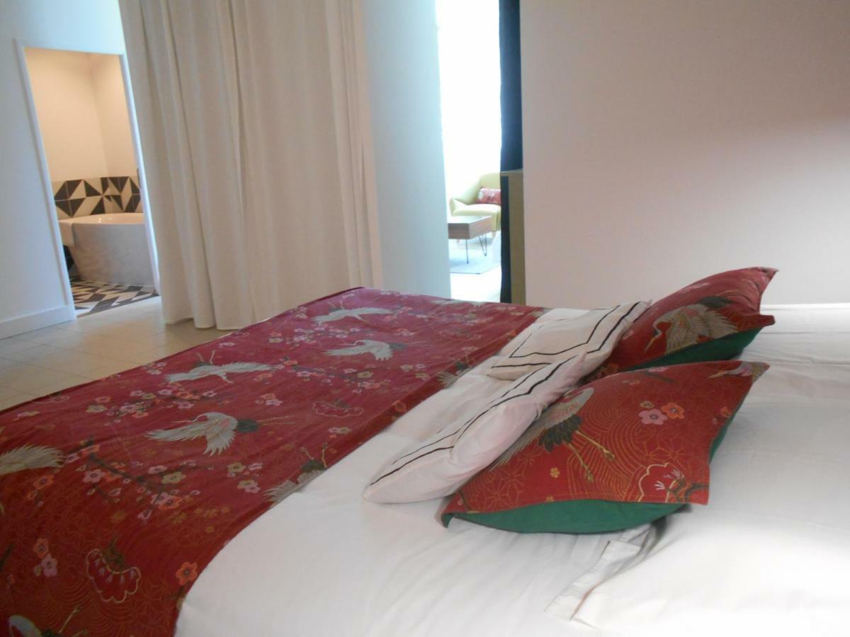 Maison D'Hotes Les Palmiers Gluiras ภายนอก รูปภาพ