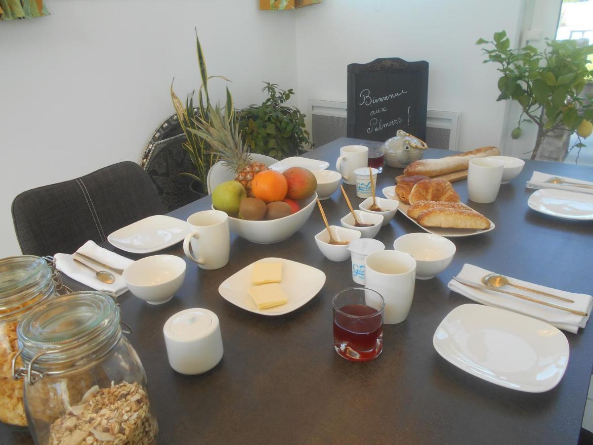 Maison D'Hotes Les Palmiers Gluiras ภายนอก รูปภาพ